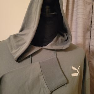 Hooded Sweatshirt/Tank Top/Stretch Jeans